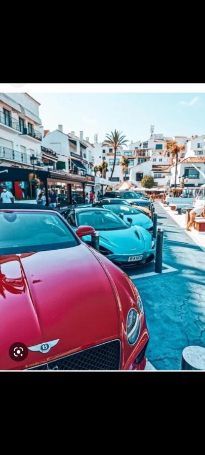 شقة Heart Of Puerto Banus Newly Renavated Free Parking , Wifi ,Pool,Gym,Padel Court ماربيا المظهر الخارجي الصورة